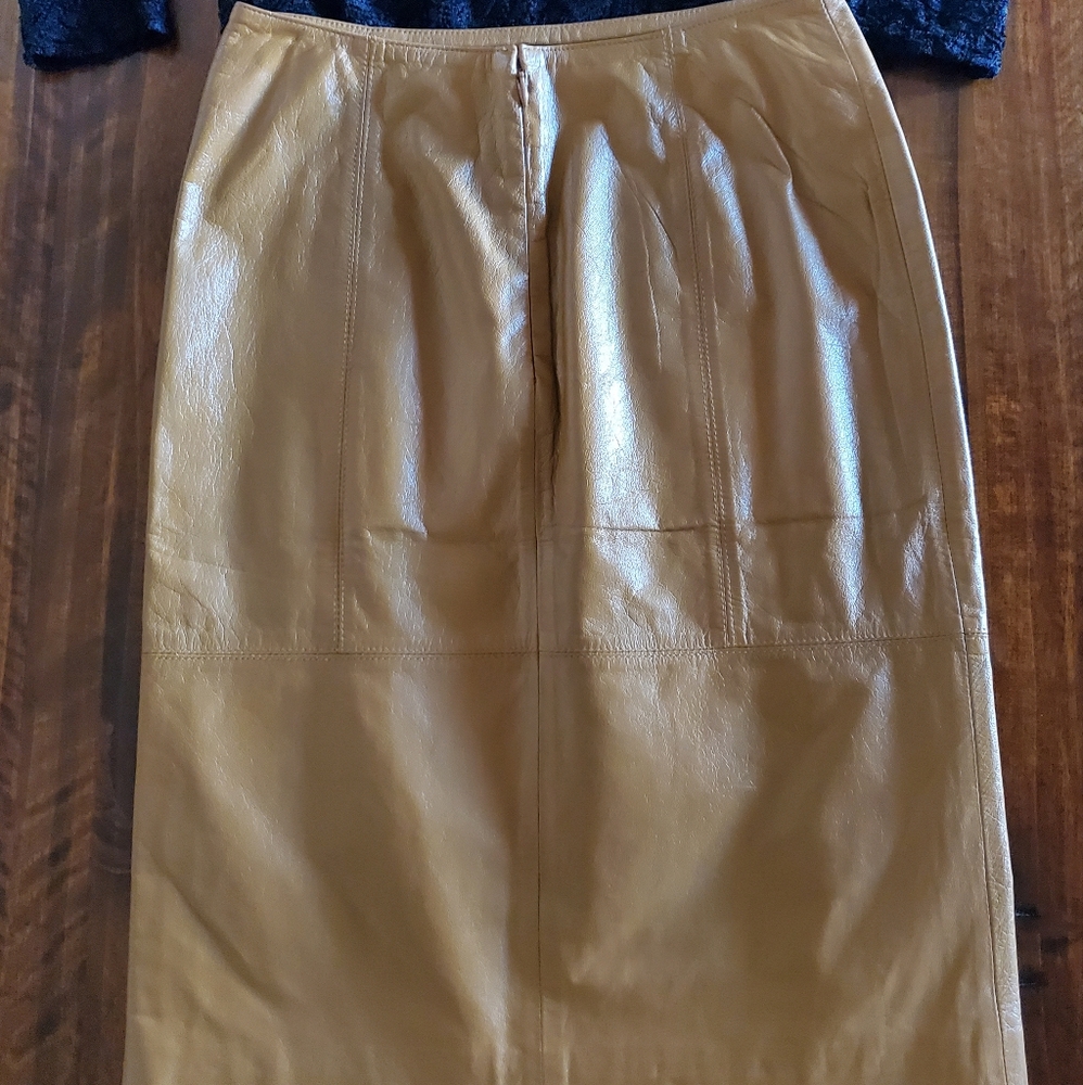 Loranzo Italy Leather Pencil Skirt - Picture 8 of 14